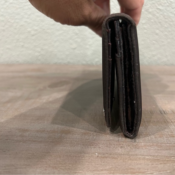 Authentic Vintage Women’s Prada Wallet - Picture 5 of 15